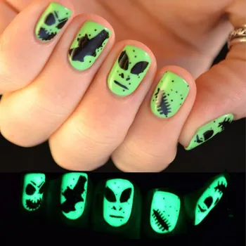 Зеленая Светящаяся Инопланетная летучая мышь, пригодная для носки на Хэллоуин, Короткие квадратные накладные ногти, полное покрытие Готовых накладных ногтей, Приклейте ногти клеем 19