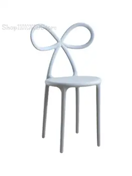 Скандинавский бытовой пластиковый обеденный стул с современной минималистской спинкой, ресторан, магазин чая с молоком, туалетный столик для креативных девушек, макияж 17