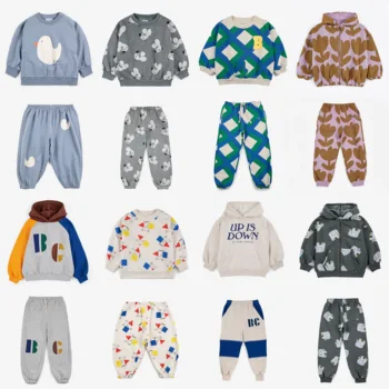 2023 Осенне-зимние комплекты детской одежды для девочек, новая мода с рисунком Бобо, толстовка с капюшоном для малышей, штаны для мальчиков, костюмы для детей 8